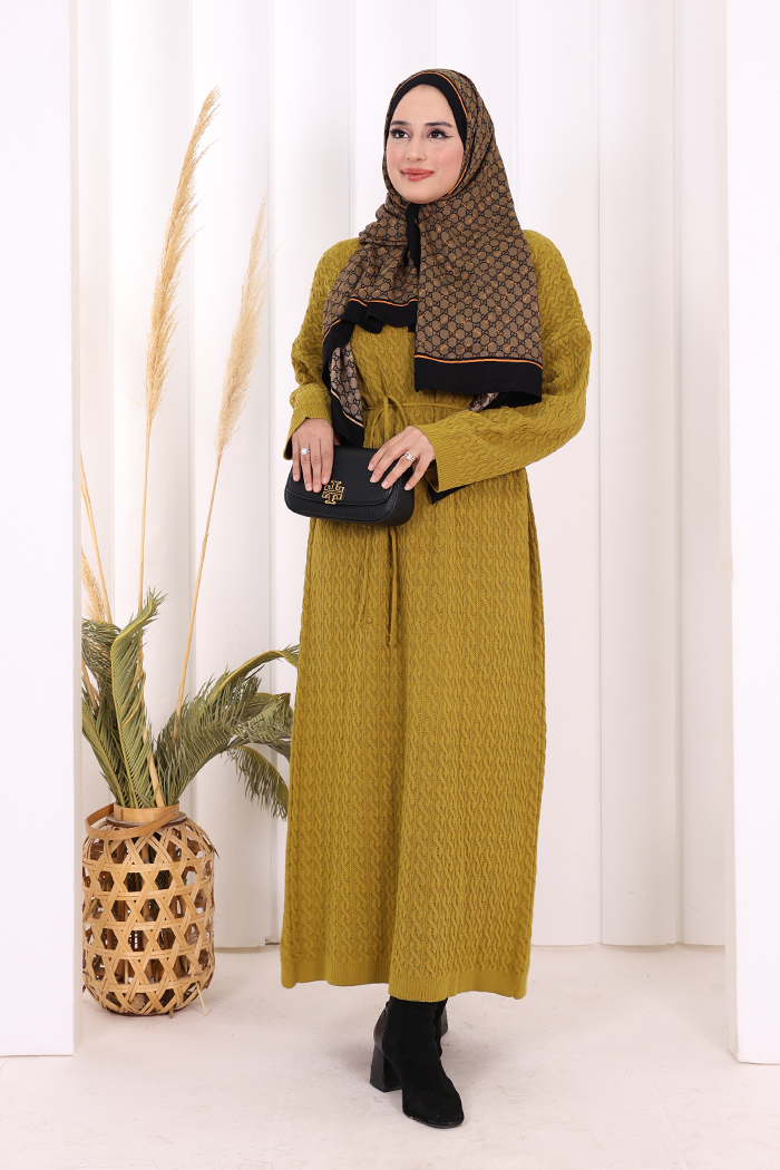 RUHENA Strickkleid mit Zopfmuster und Bindegürtel – Einheitsgröße (36–50) | RH-B-EL-0014