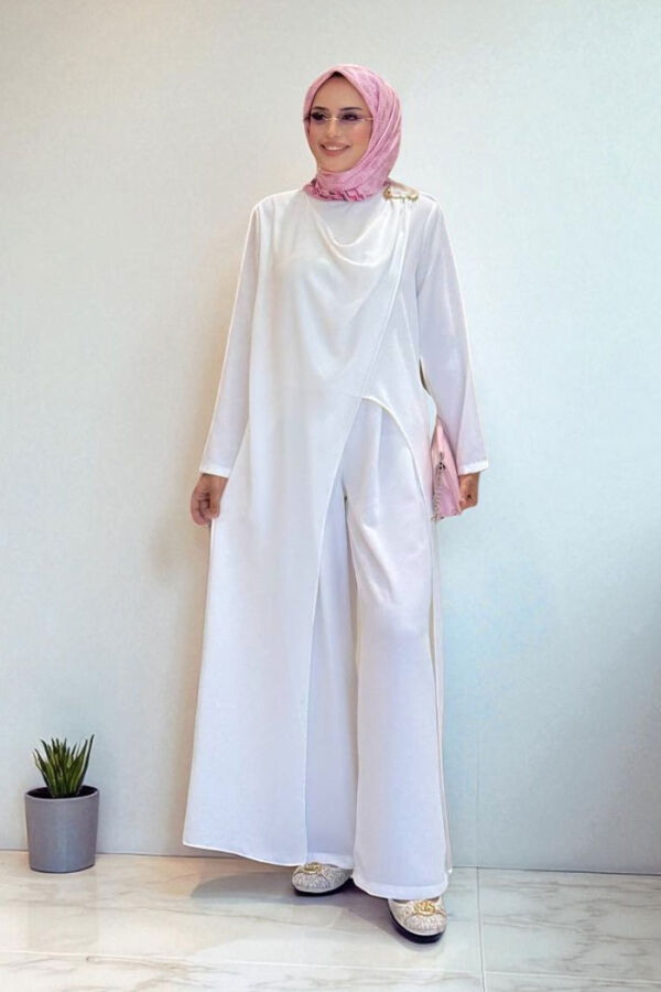 RUHENA Tunik-Hosen-Set mit Goldschließe – Hellblau & Ecru RH-B-TK-0005