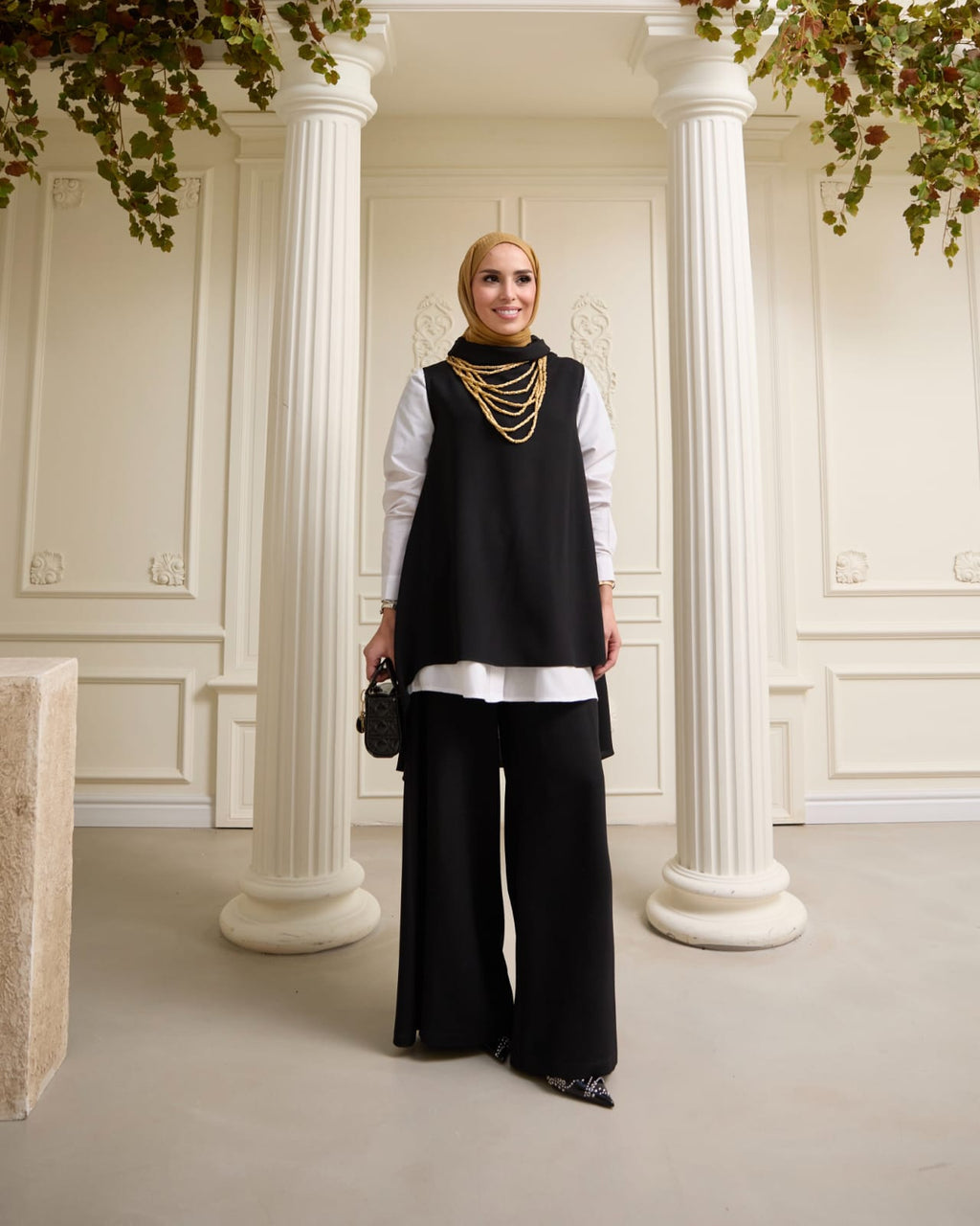 RH-M-TK-0003 – Minimaler Zweiteiler in Dunkelblau & Schwarz