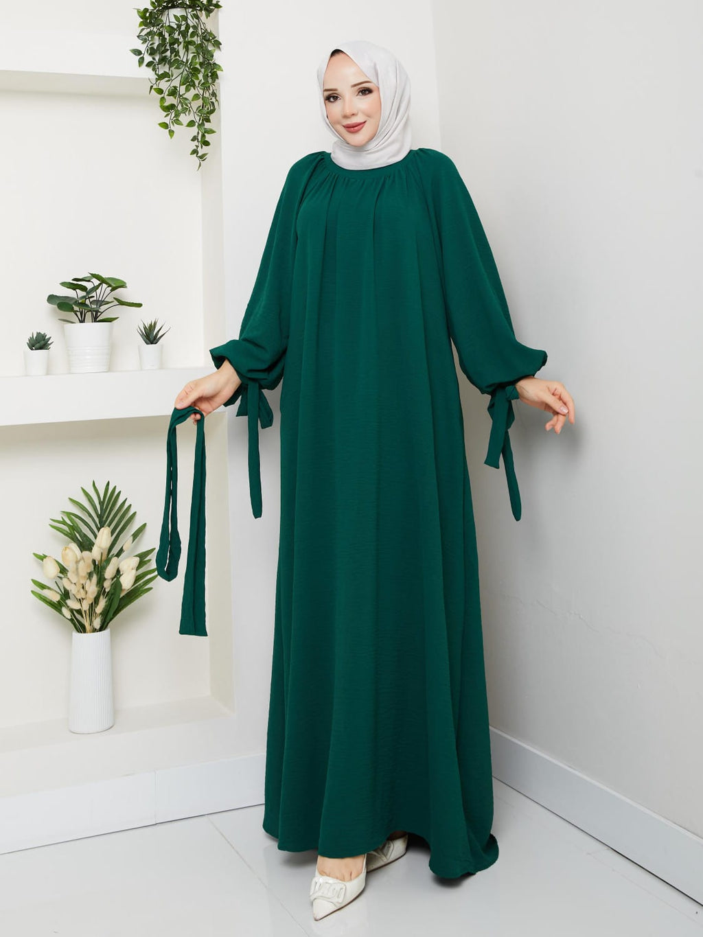 Maxikleid mit Bindegürtel RH-K-EL-0019