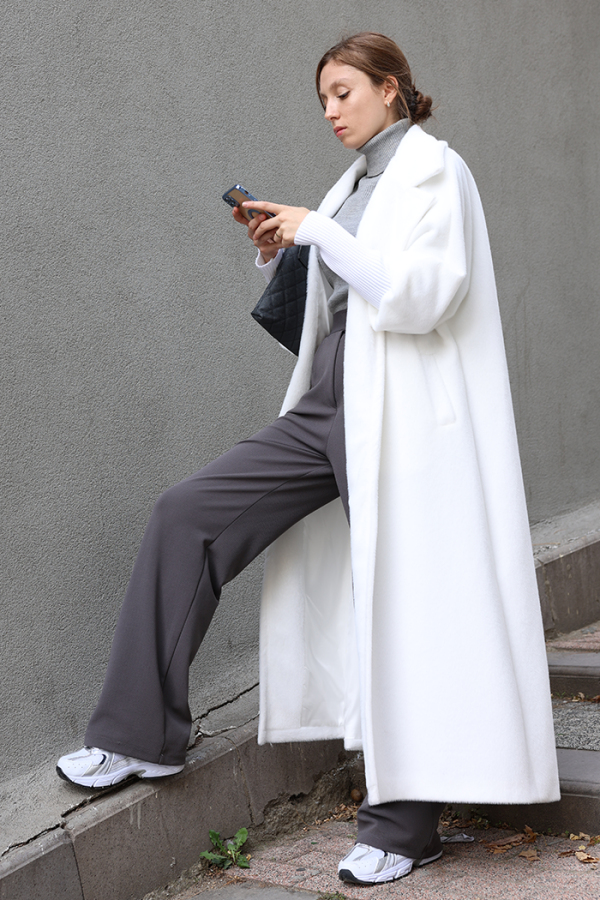 RUHENA Maxi-Mantel in Felloptik mit Bindegürtel – Bordeaux RH-B-TC-0006