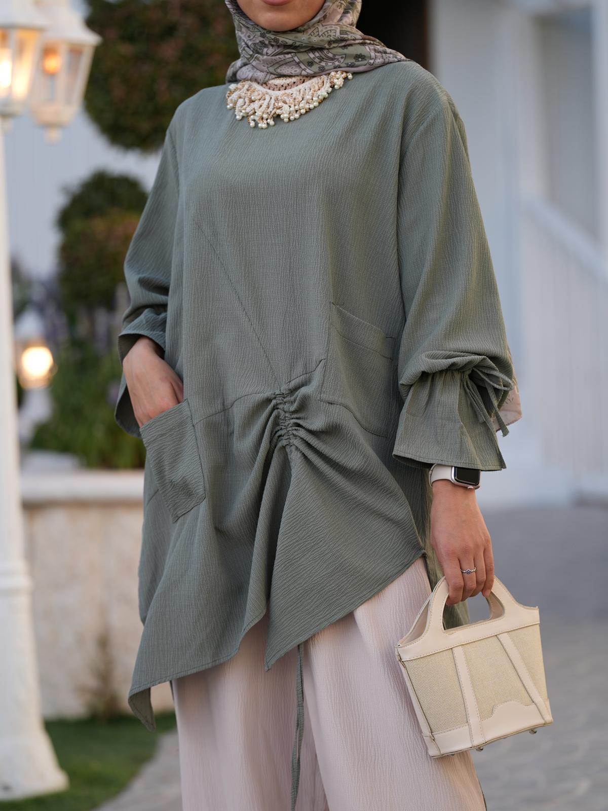 RUHENA Asymmetrisches Tunik-Set mit Raffung – Schwarz / Blau / Mint RH-M-TK-0004