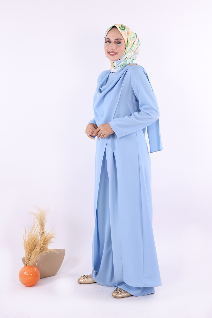 RUHENA Tunik-Hosen-Set mit Goldschließe – Hellblau & Ecru RH-B-TK-0005