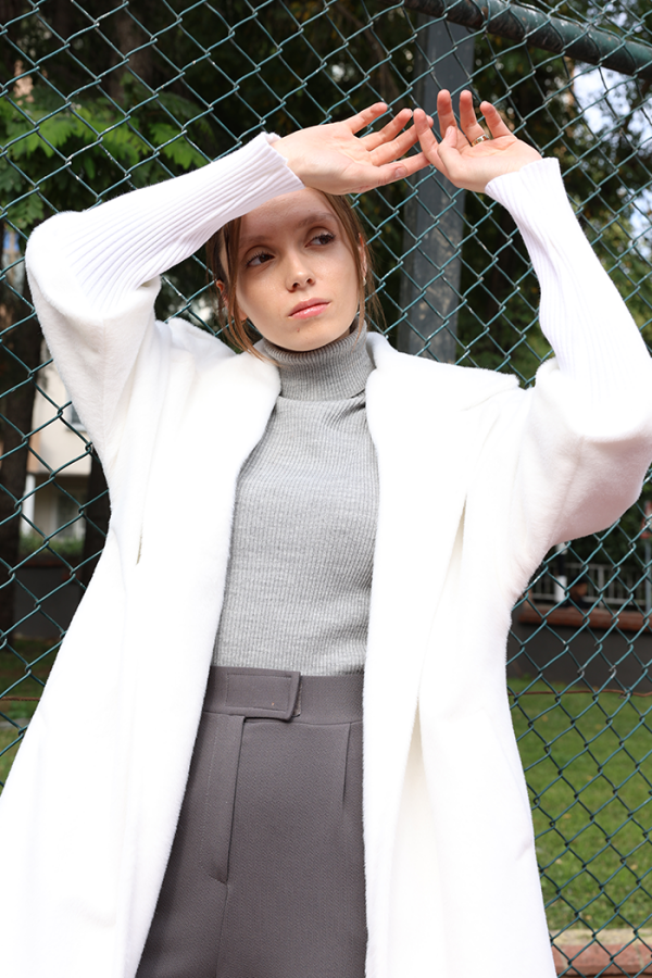 RUHENA Maxi-Mantel in Felloptik mit Bindegürtel – Bordeaux RH-B-TC-0006