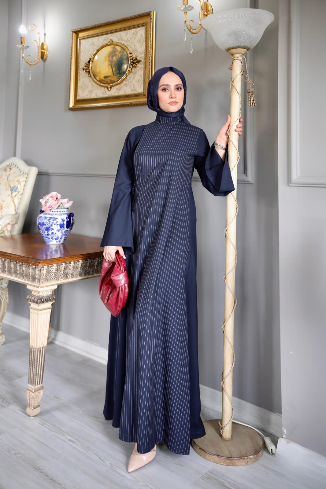 RH-M-EL-0004 – Gestreiftes Webkleid mit Bindegürtel – Grau & Dunkelblau