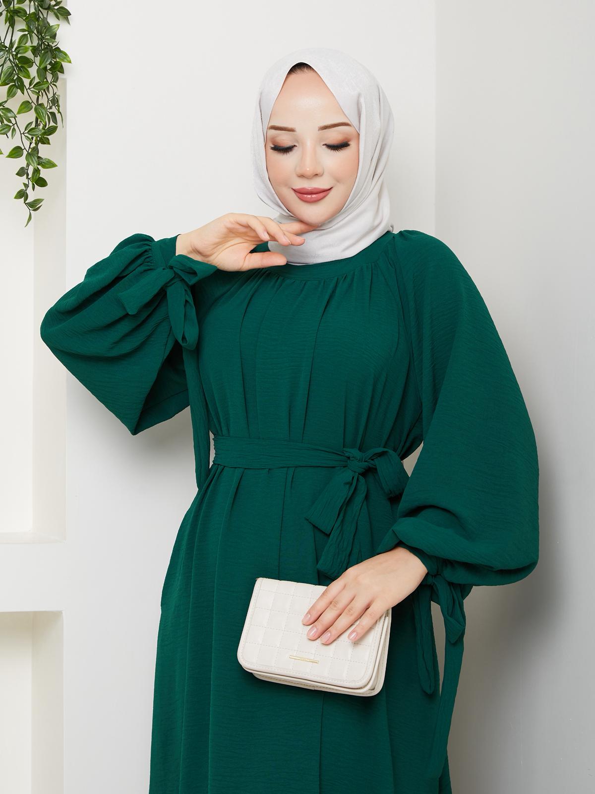 Maxikleid mit Bindegürtel RH-K-EL-0019