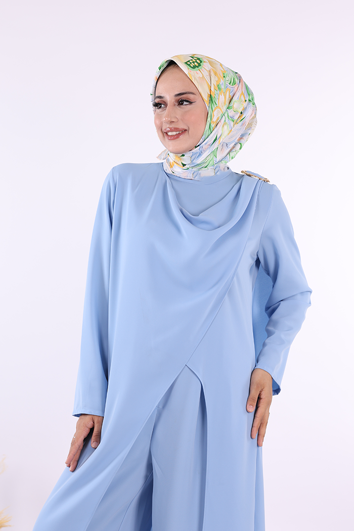 RUHENA Tunik-Hosen-Set mit Goldschließe – Hellblau & Ecru RH-B-TK-0005