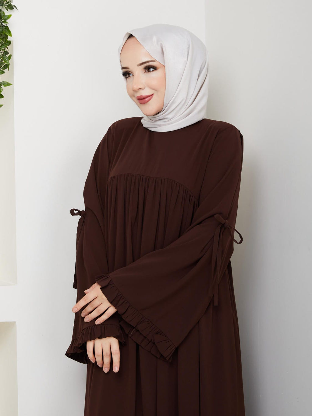 Medine-Seide Kleid mit Volantärmeln – RH-K-EL-0020