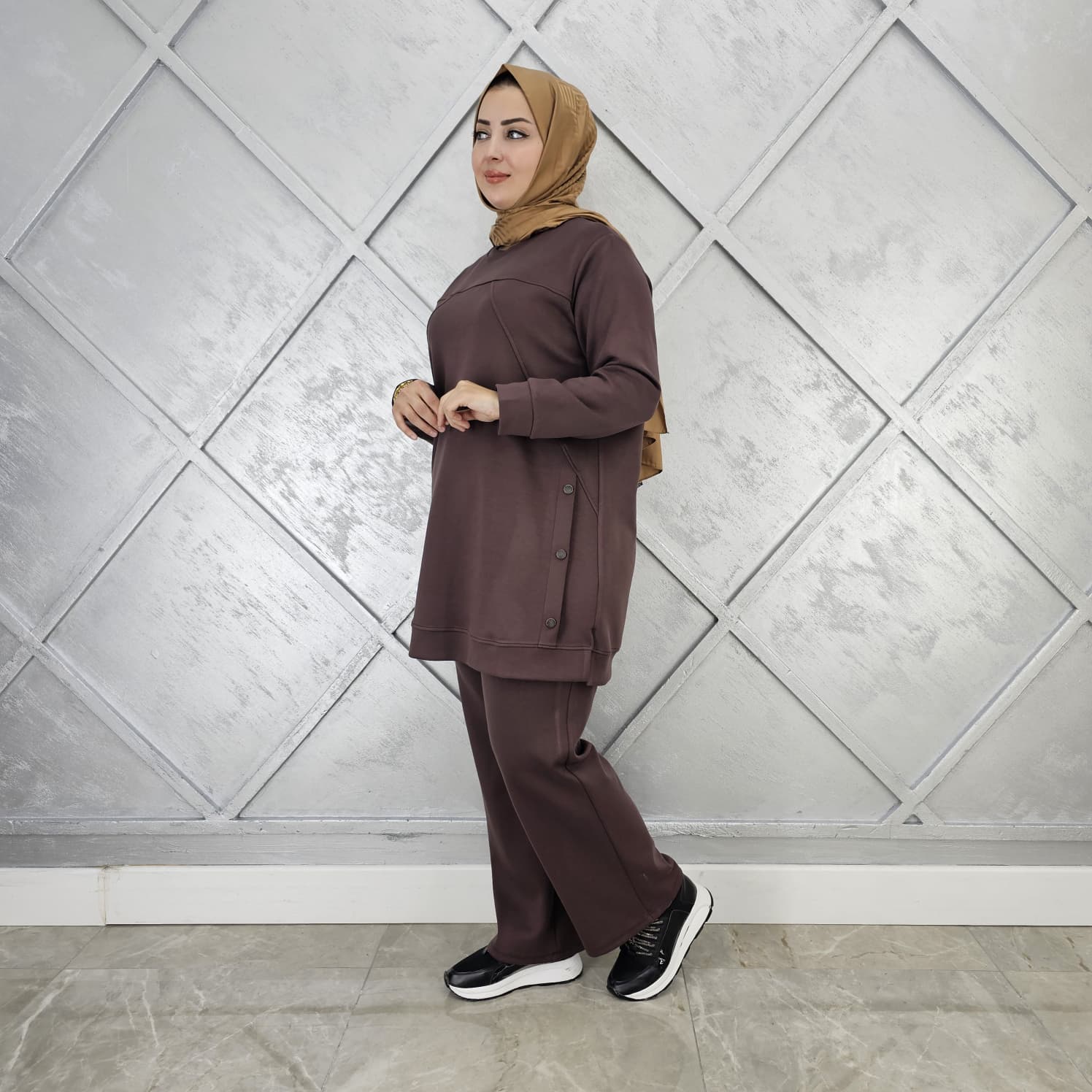 Vual-Stoff Zweiteiler – Oversize Tunika & Hose (Druckknopf-Detail) RH-P-TK-0008