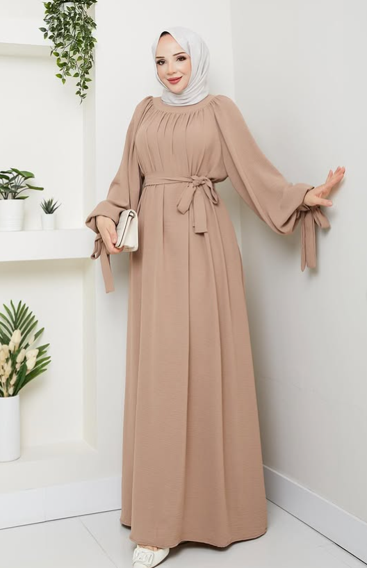 Maxikleid mit Bindegürtel RH-K-EL-0019
