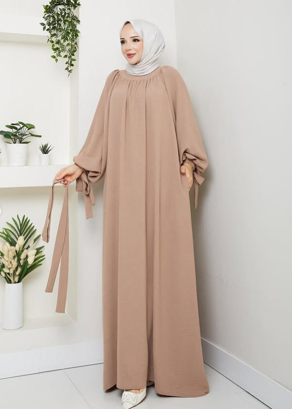 Maxikleid mit Bindegürtel RH-K-EL-0019