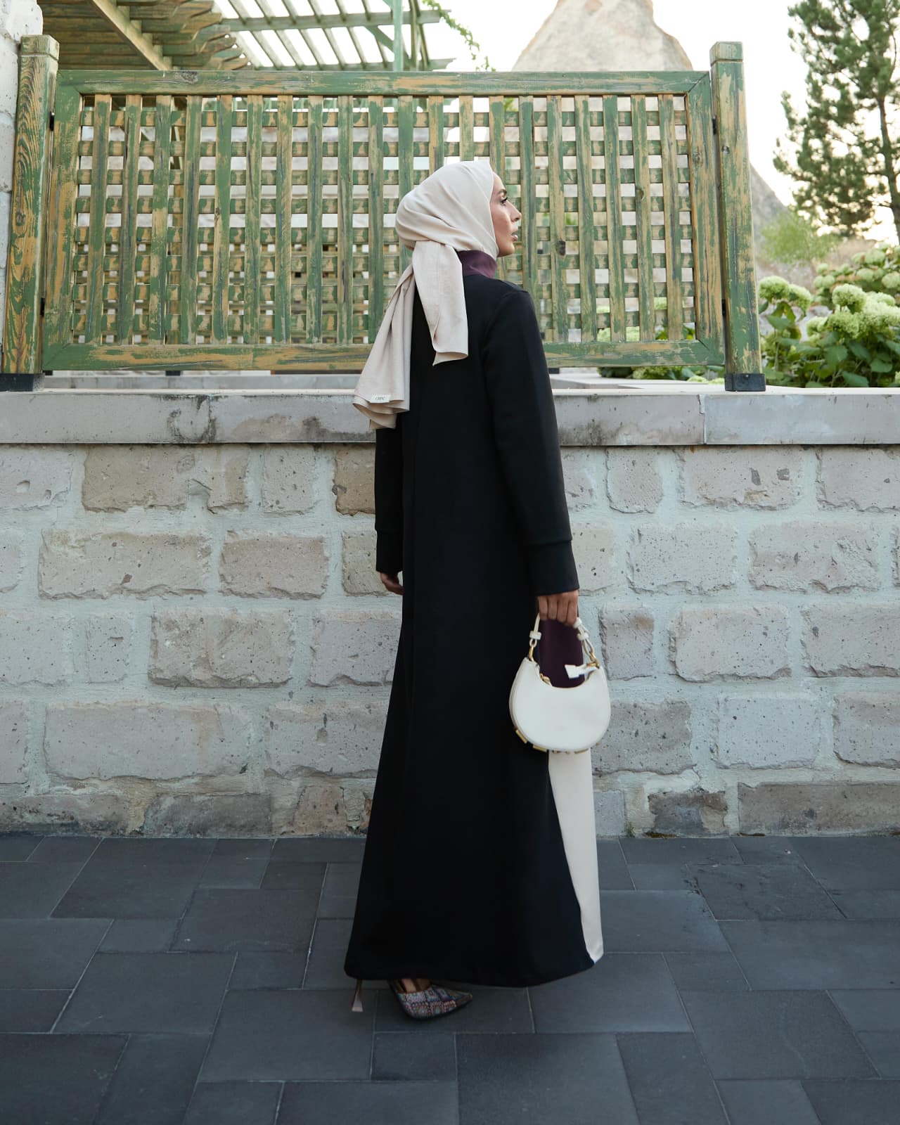 RUHENA Colorblock-Maxikleid aus Modal-Look – RH-M-EL-0001