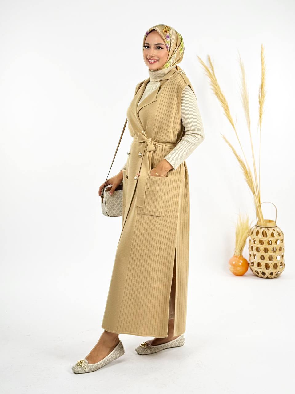 RUHENA Strickweste mit Gürtel – Einheitsgröße 38–48 (RH-B-KP-0001)