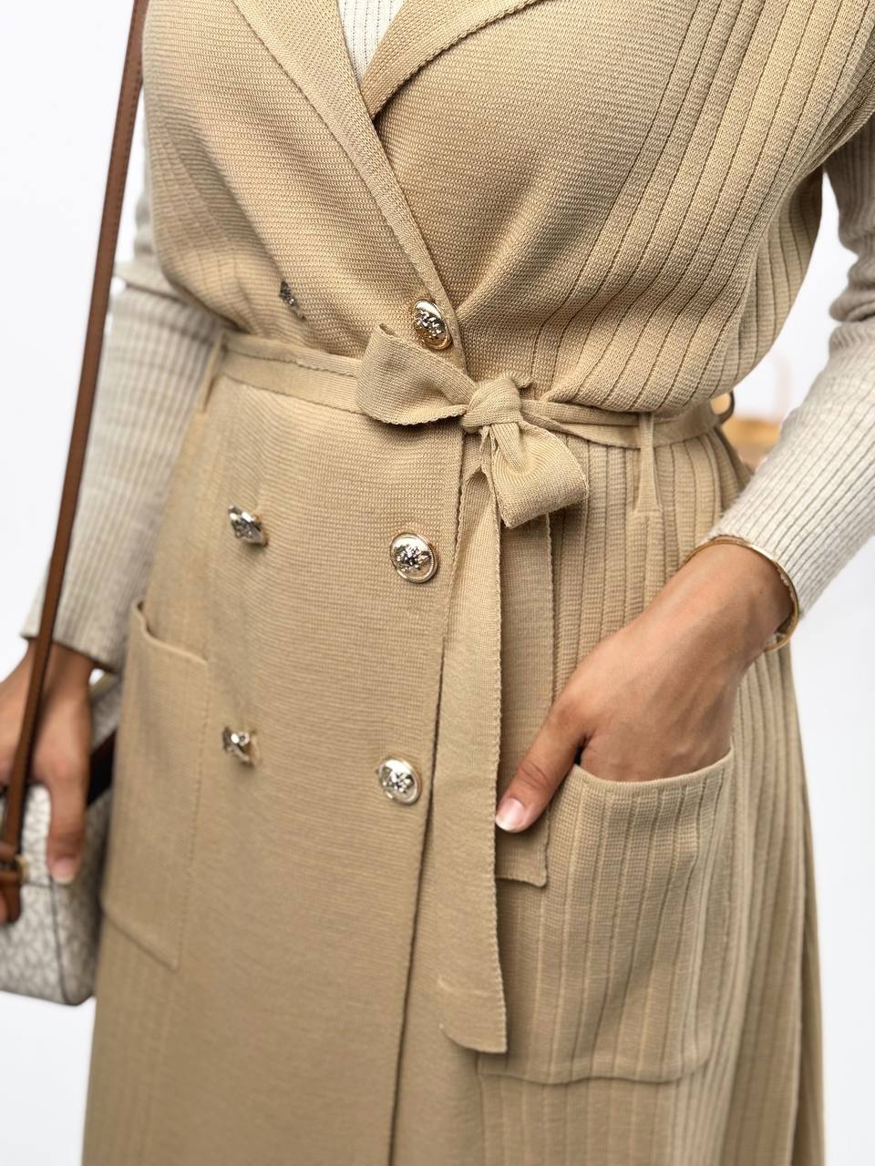 RUHENA Strickweste mit Gürtel – Einheitsgröße 38–48 (RH-B-KP-0001)