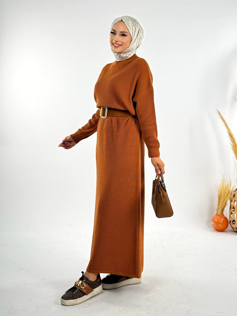 RUHENA Strickkleid mit halbhohem Rollkragen – Einheitsgröße (36–46) | RH-B-EL-0015