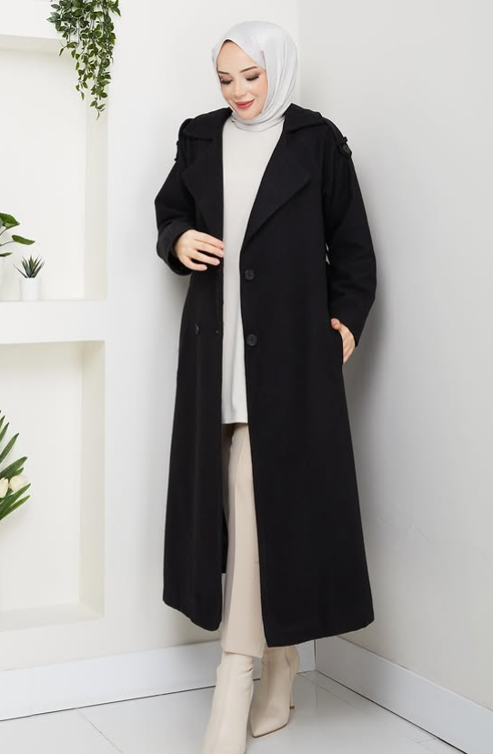 RH-M-TC-0007 – Gefütterter Wollmantel mit Bindegürtel (Größe 38–52)